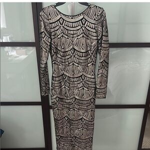 Elegant Black and Gold Mini Dress